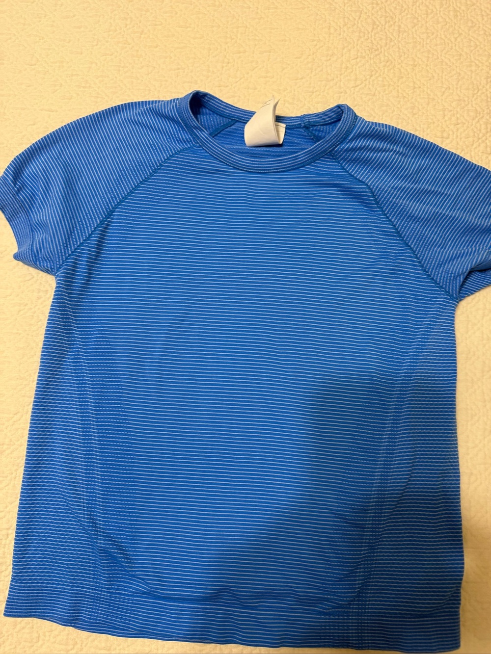 Athleta youth girls blue strip short sleeve athletic shirt girls large